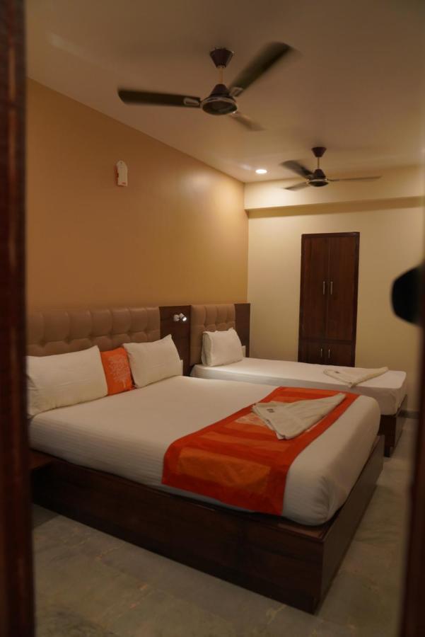 Durga Residency Hotel 2*