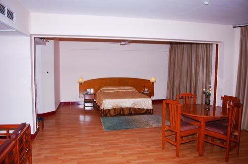 Hotel Ramee Guestline 3*