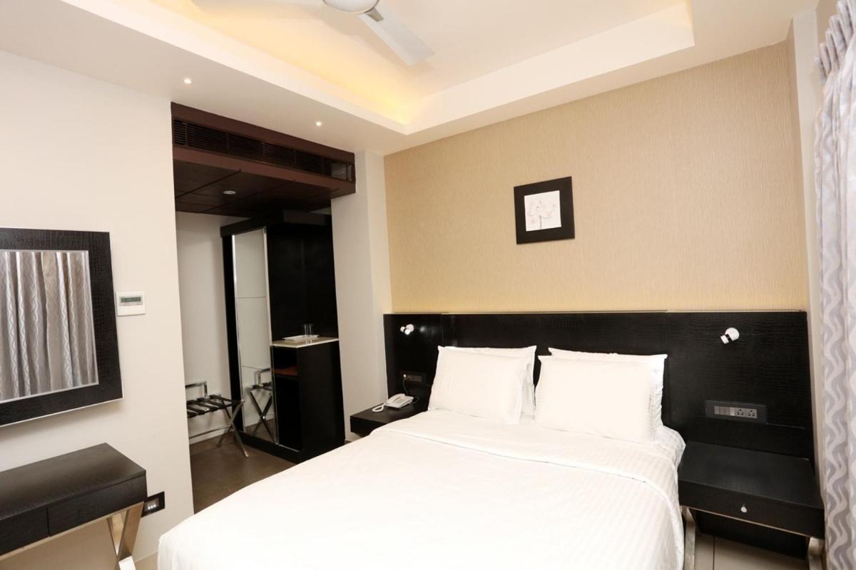 Lnb Residency Hotel