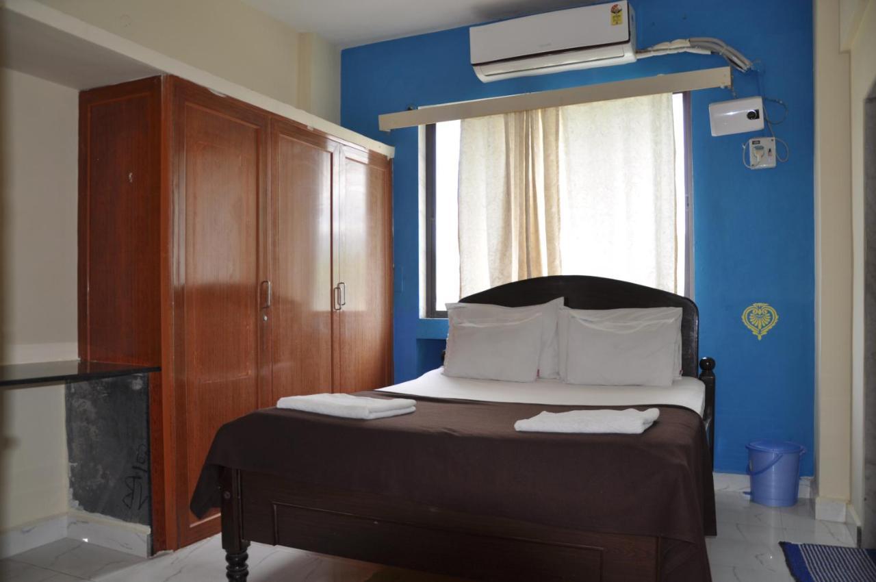Haritha Apartments, Helpful Staff, Near Bus & Railway Station, Geyser, Tv, Priced Family-only In Tirupati, Big Families, Groups Welcome Apartment Tirupati