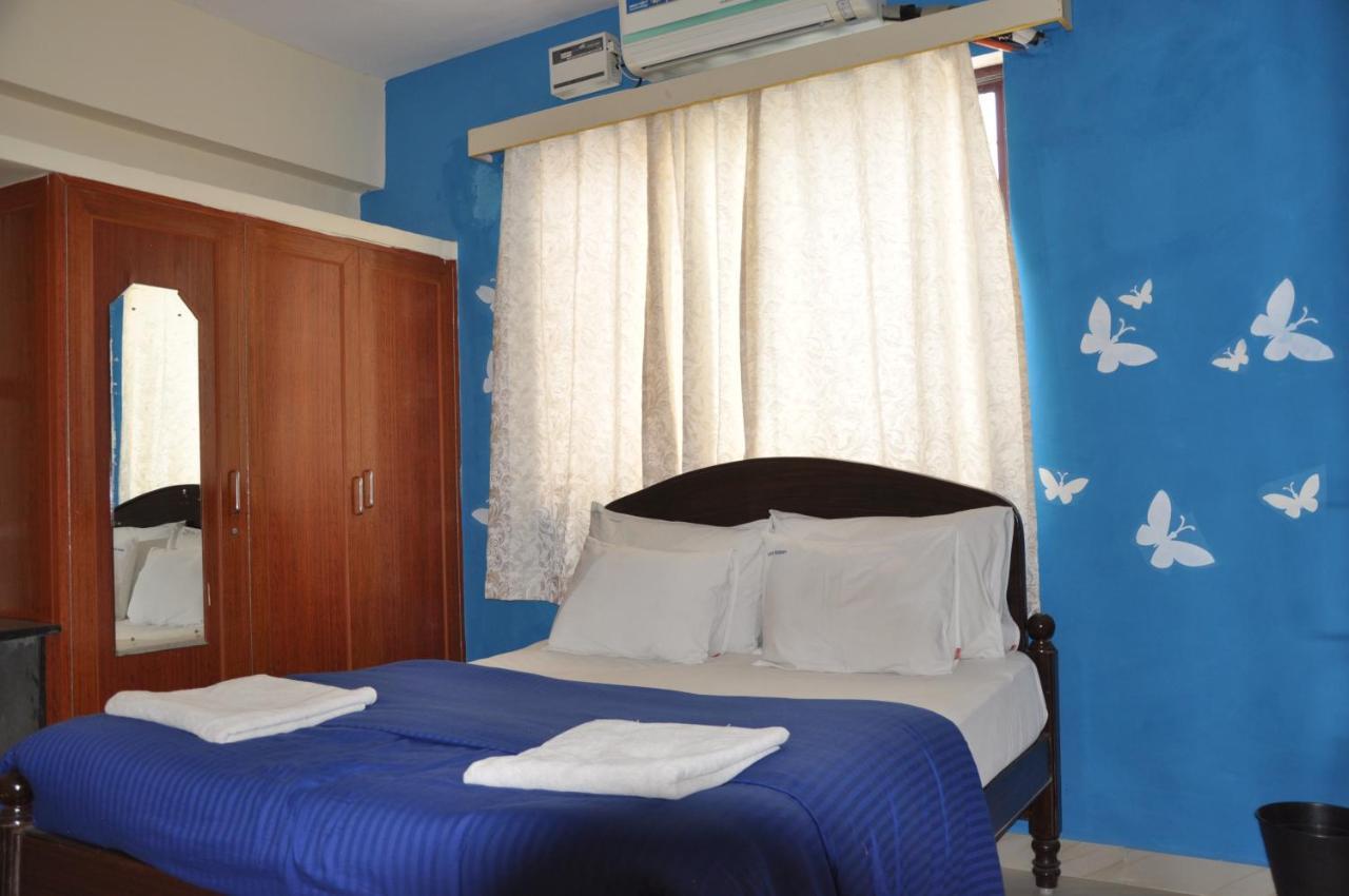 Haritha Apartments, Helpful Staff, Near Bus & Railway Station, Geyser, Tv, Priced Family-only In Tirupati, Big Families, Groups Welcome * Tirupati