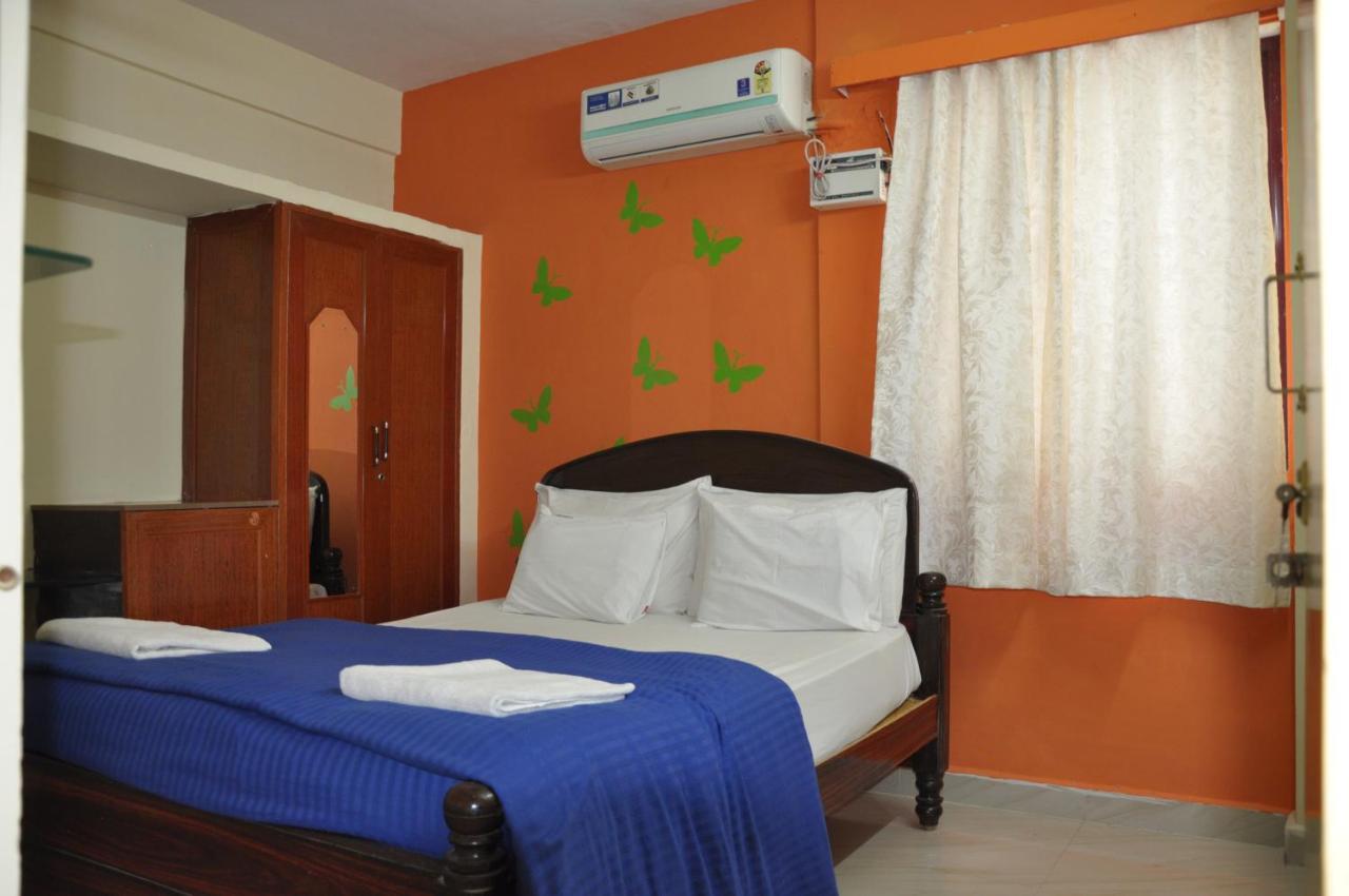 Apartment Haritha Apartments, Helpful Staff, Near Bus & Railway Station, Geyser, Tv, Priced Family-only In Tirupati, Big Families, Groups Welcome Tirupati